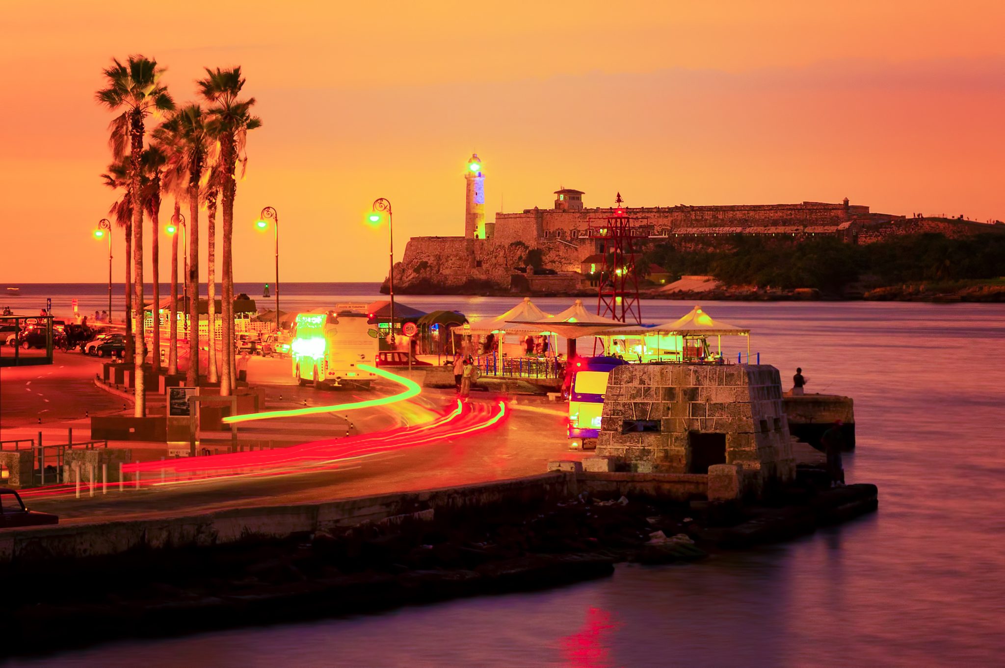 Colorful sunset in Havana Castillo del Morro y bahía de La Habana.